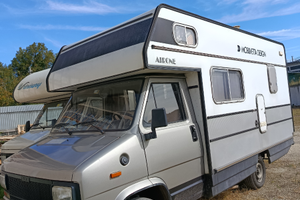 Camper usato mobilvetta mansardato