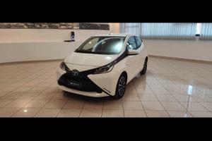 TOYOTA Aygo 5p 1.0 x-cool tss