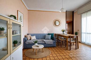 3 LOCALI A SAN MAURO PASCOLI