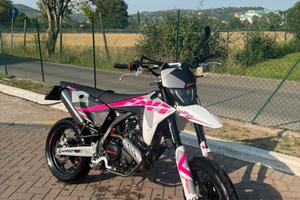 Fantic Motard 125 4 tempi 2025