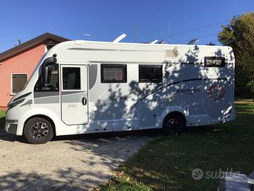 Camper motorhome Roller Team Zefiro