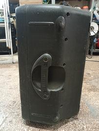 cassa acustica makie srm 450 finale danneggiato