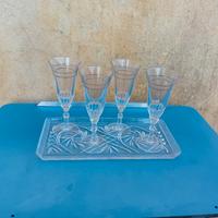 vassoio con calici vintage 