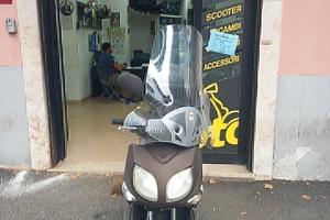Yamaha Xenter 150 fine 2016 - PERMUTE