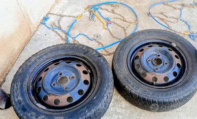 cerchi + gomme 155/70 R13 con catene