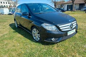 Ricambi per Mercedes B180 Cdi Anno 2013 W246