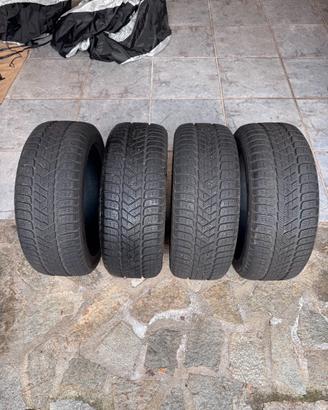 PNEUMATICI PIRELLI SOTTOZERO 3 -225/50/R17 98H M+S