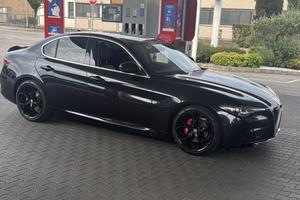 Alfa Romeo Giulia 2.2 180cv FULL OPTIONAL