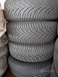 Gomme invernali su cerchio per Peugeot e Citroen 