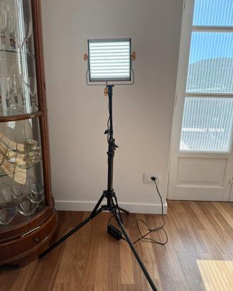 Ring Light 18" + Pannello LED NL480 NEEWER