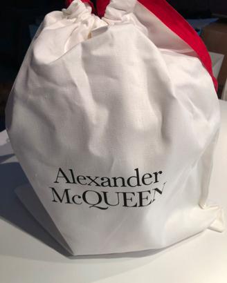 Alexander Mc Quinn borsa sacchiello