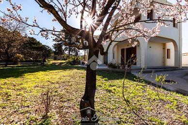 VILLA SINGOLA A QUARTU SANT'ELENA