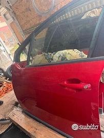 Porta peugeot 2008 del 2017