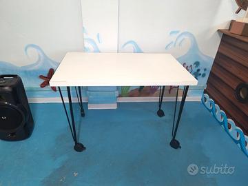 Tavolo Ikea con ruote