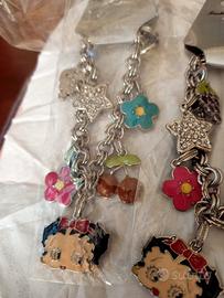 2  braccialetti con Betty Boop 