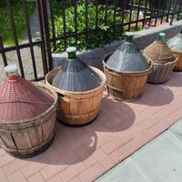 damigiane per arredo giardino 