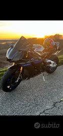 Yamaha r1 m