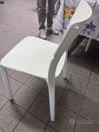 Serie di 12 sedie bianche ikea in polipropolene
