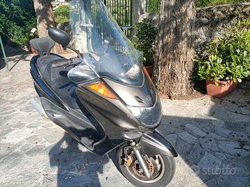  scooter Yamaha mayesty 250
