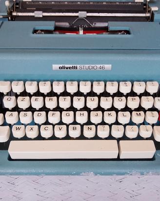 macchina da scrivere Olivetti STUDIO 46 