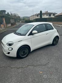 Fiat Nuova 500e Icon plus 42 KWh