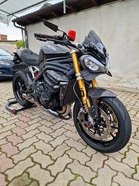 Triumph SPEED TRIPLE 1200 RS /trattabile
