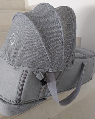 Passeggino gemellare con due navicelle Jané Smart