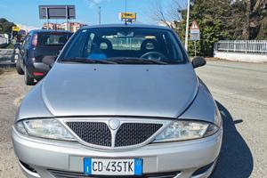 Lancia y 1.2 8 valvole 