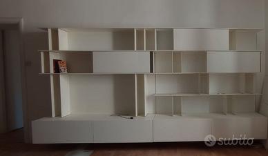 Libreria Poliform modello SKIP
