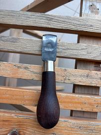 Berceaux (mezzaluna per incisione), calcografia