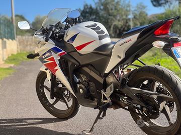 Honda CBR 125 R - 2014 / 2015