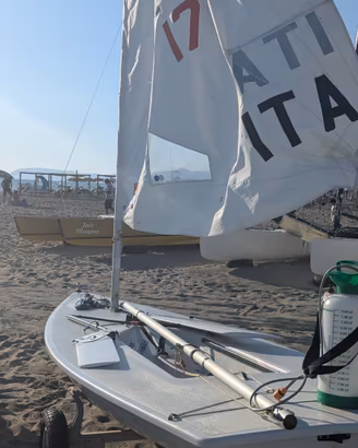 Deriva Laser Standard, Radial o 4.7
