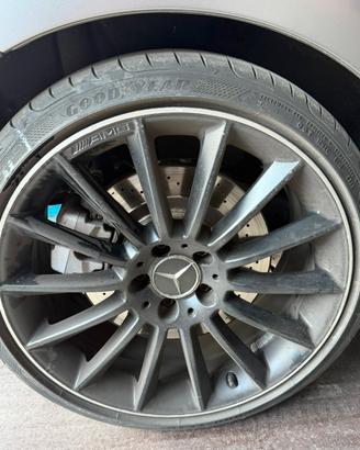 4 cerchi originali mercedes A35