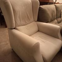 Poltrona beige chiaro