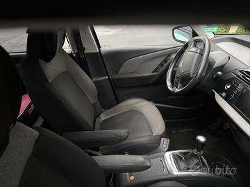 Citroen c4 picasso bluehdi 120 exclusive (88kw)