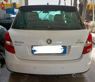 RICAMBI USATI AUTO SKODA Fabia Berlina 2Â° Serie B