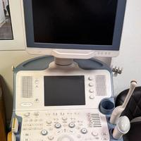Ecografo Toshiba con tre sonde