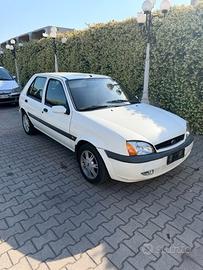 Ricambi Ford Fiesta 1.2 16V Ghia 5P Anno 2000 Codi