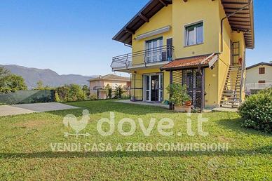 Villa di 160 m² con più di 5 locali a Porto Valtra