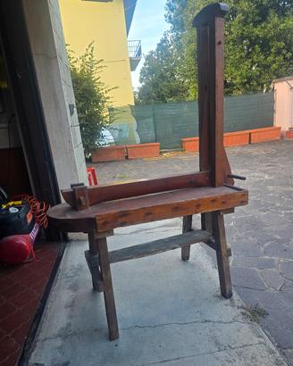 Strumento per l impasto del pane (antico)