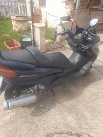 Yamaha Majesty 250