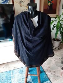 ampia mantella in misto lana