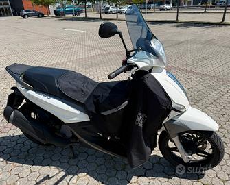 Piaggio Beverly 350 sport touring 2018