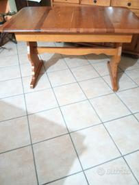 tavolo legno massiccio 