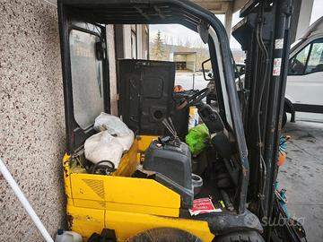 carrello elevatore OM153AC 15q