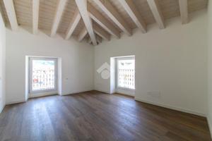 4 LOCALI A VESTONE
