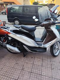 Piaggio Medley 150