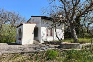 VILLA SINGOLA A SANTERAMO IN COLLE
