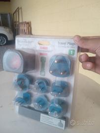 set adattatori internazionali da viaggio 