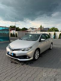 TOYOTA AURIS 1.6 DIESEL